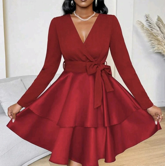 Women Elegant Red Double Hem Mini Dress - Picture 2 of 6